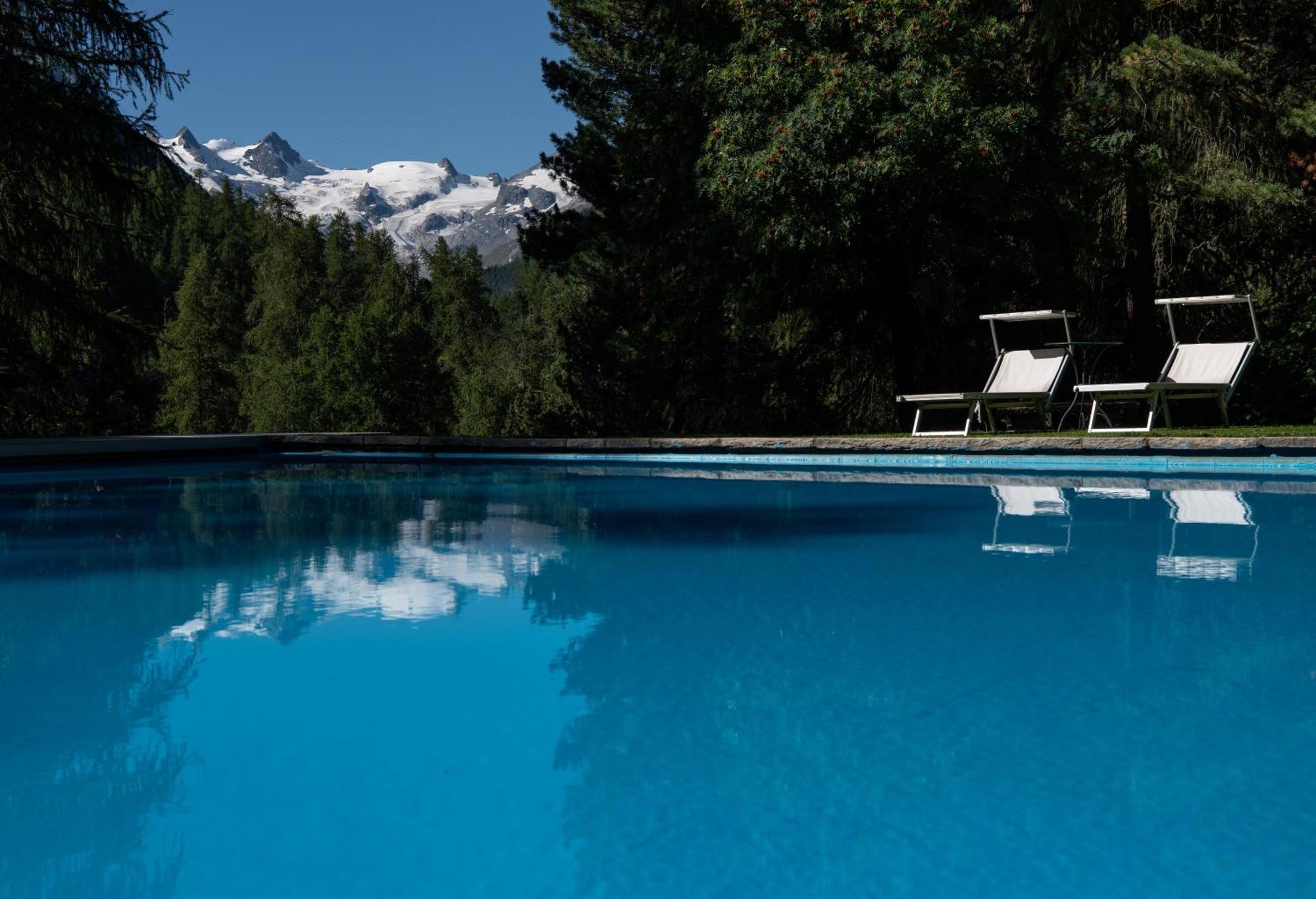 Hotel Saratz Pontresina Exterior photo